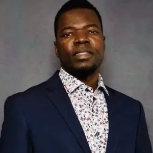 Fola Aibinuola